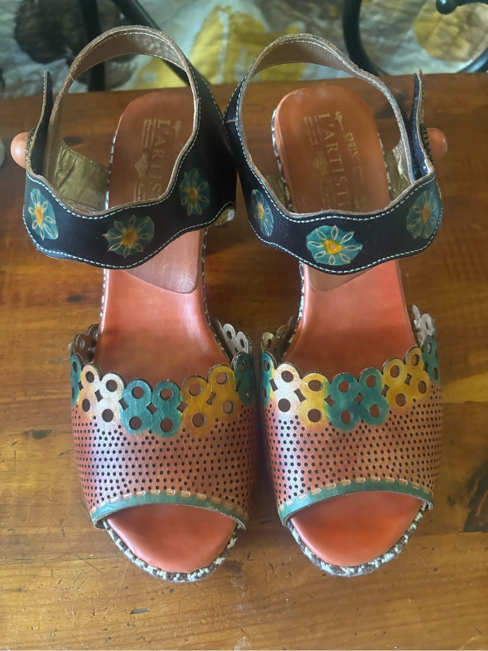 L'Artisane Multicolor Leather Peep-Toe Heels - Green, Yellow & Tan
